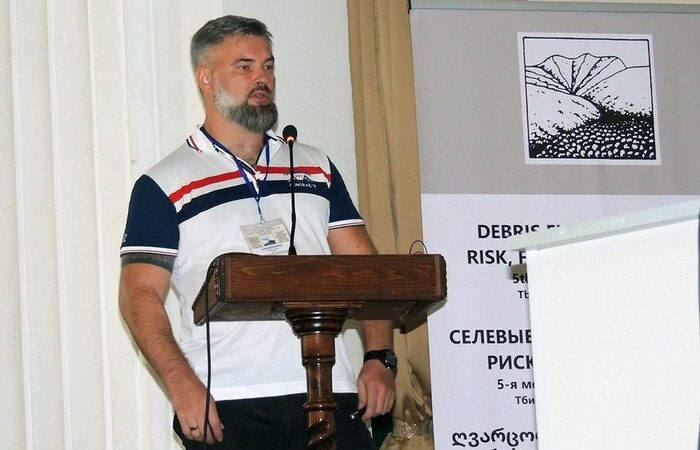 В реализованных проектах компании «КастомГео» применялся комплексный подход к борьбе с селями с использованием комбинации следующих мероприя